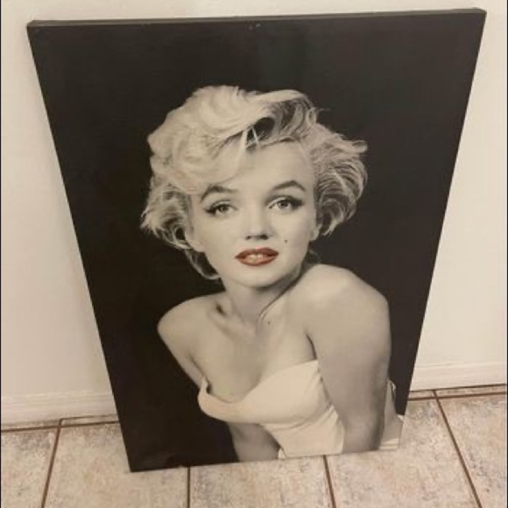 Marilyn Monroe frame